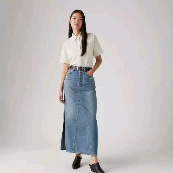 NWT Levi's Women's Long Icon Skirt Midi Maxi Denim size 26 Y2K Fall - Picture 1 of 13